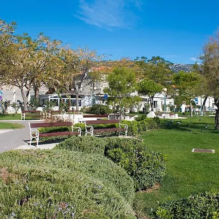 Apartamento Holiday Home Gamaliel