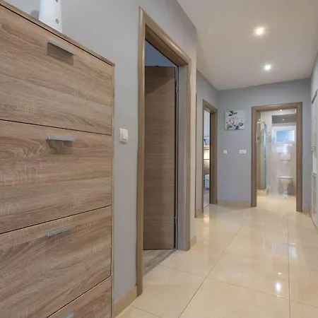 Holiday Home Gamaliel Apartamento Kaštela